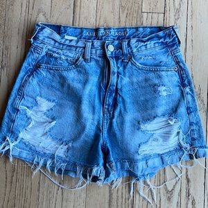American eagle mom shorts size 4 great condition